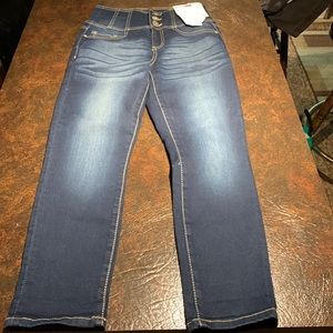 NWT No Boundaries high rise skinny cropped jeggings size 7
